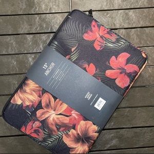 Herschel Company laptop case